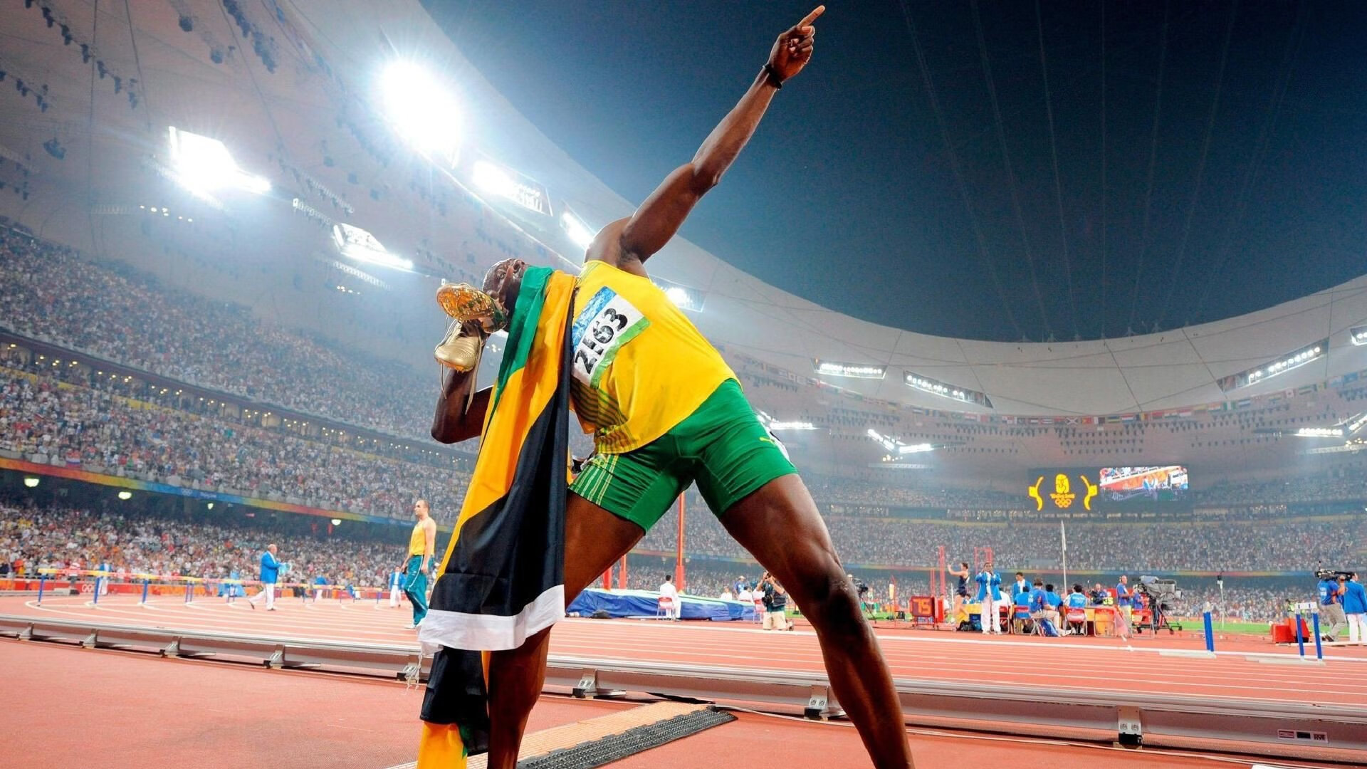 佩德里,大场面先生的诞生!从撕裂拜仁防线到强压瑞士,他为何总在关键时刻闪耀?