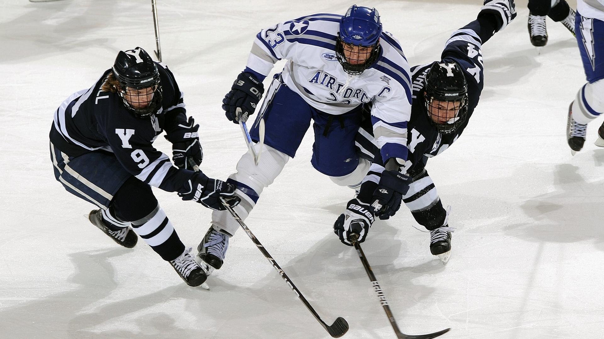 贝恩轰30分击碎湖人光环,小城神射在聚光灯下完成致命蜕变