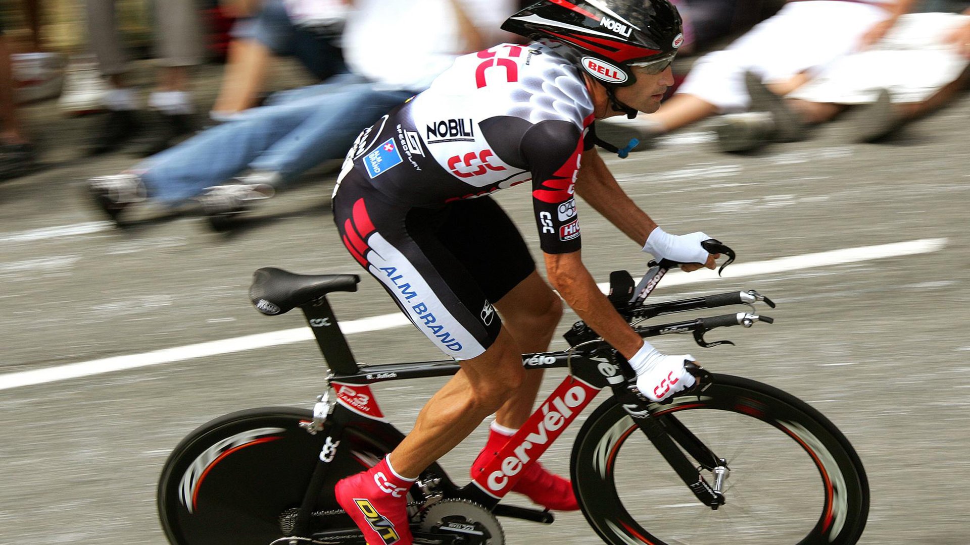 当人类五花肉精华空降CBA—约基奇降临深圳,魔术奇幻夜降临!